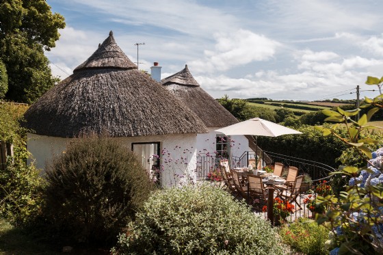 Dusky Cottage