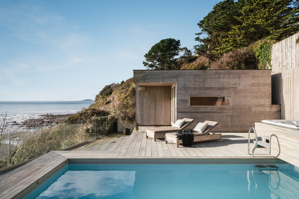 Iraia | Luxury Self-Catering Beach House | Seaton, Cornwall