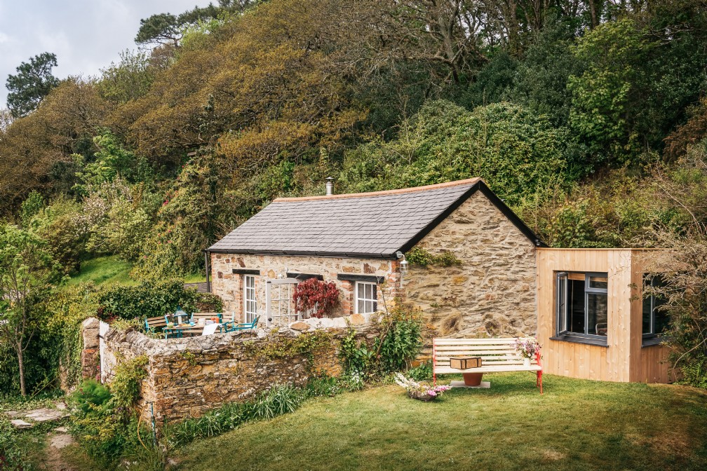 Libertine | Luxury Self-Catering Cottage | Perranporth, Cornwall