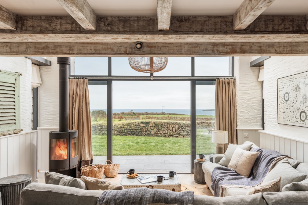 Nautilus | Luxury Self-Catering Beach House | Pendower, St. Mawes