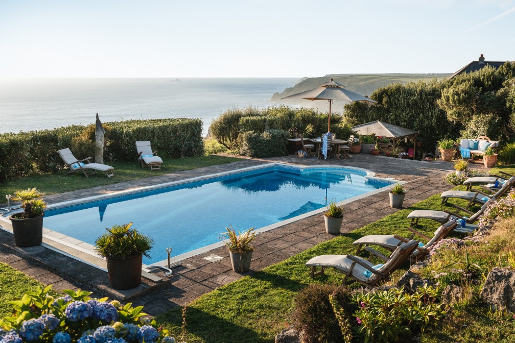 North Rock Beach House | Luxury Self-Catering | Sennen Cove
