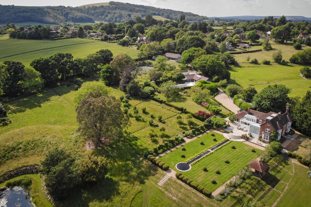 The Art House | Large Luxury Self-Catering House | West Sussex