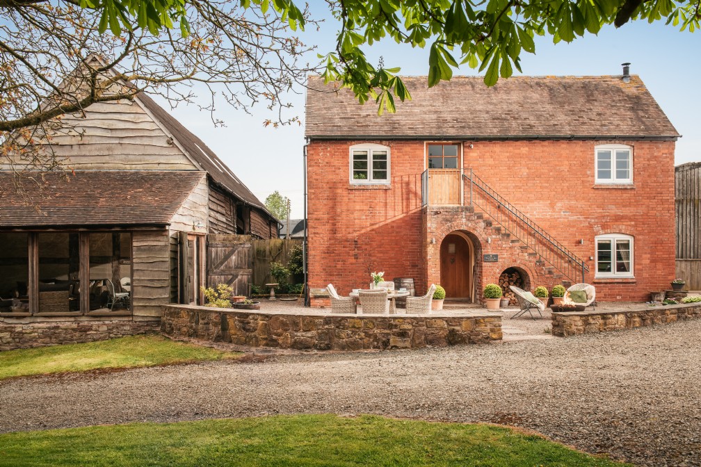 The Hop Store | Luxury Self-Catering | Ledbury, Herefordshire