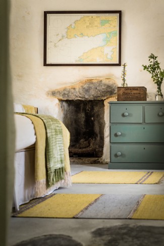 Perfectly pared-back interiors
