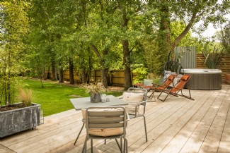 From al fresco dining to reclining, the outdoor space is a real haven