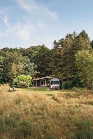 A romantic cabin for two in North Wales