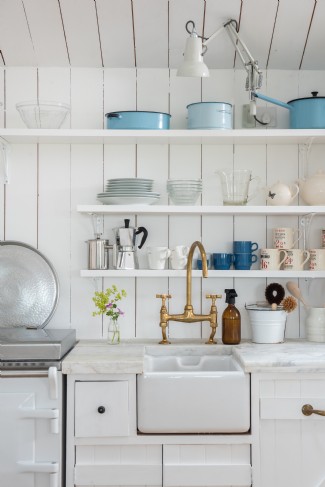 Prepare the evening´s culinary delights in the light-filled kitchen