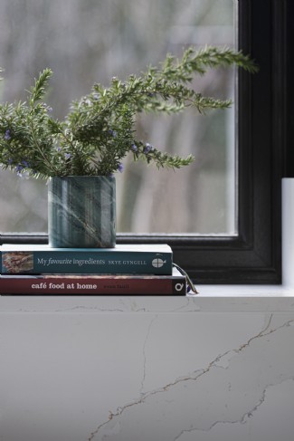 A stay at Sienna is the perfect time to relax with some good reading material<br /><span>© Visual Feasts Photography</span>