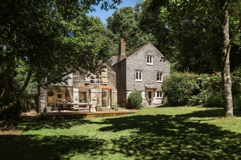 Summertime soir�es at 400-year-old Ellesmera Mill